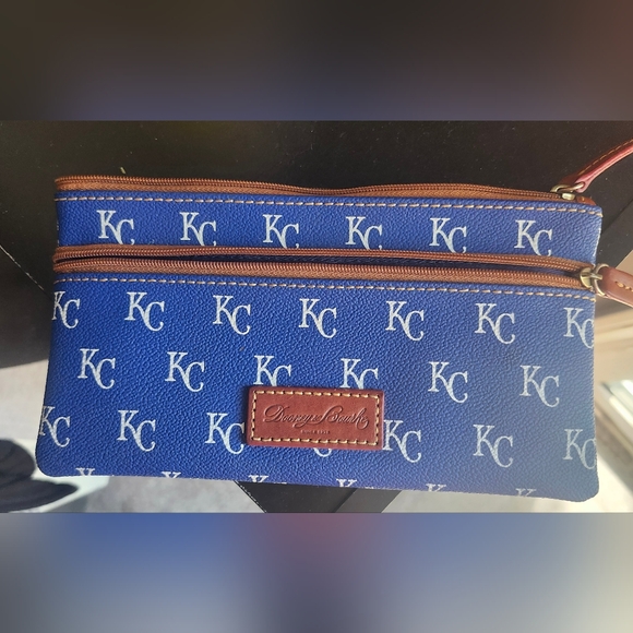 Dooney & Bourke Handbags - Dooney And Bourke Mini Bag